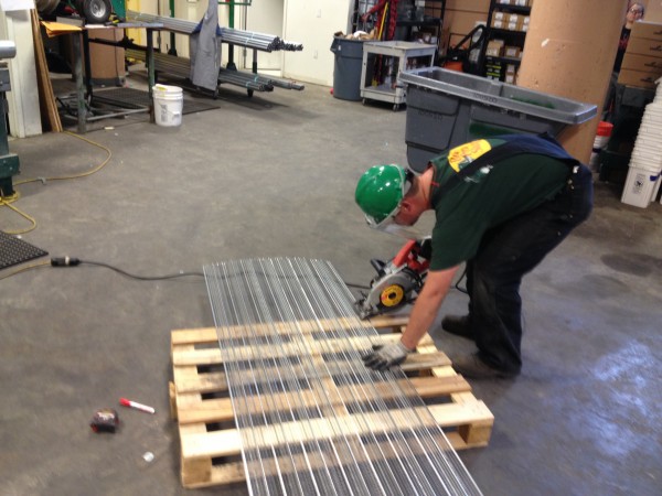 Cutting the metal lath